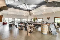 Hôtel Restaurant Akena la Brède Hotels in Podensac