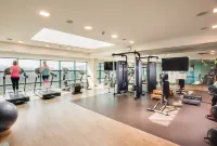 DoubleTree by Hilton Cluj - City Plaza - gimnasio