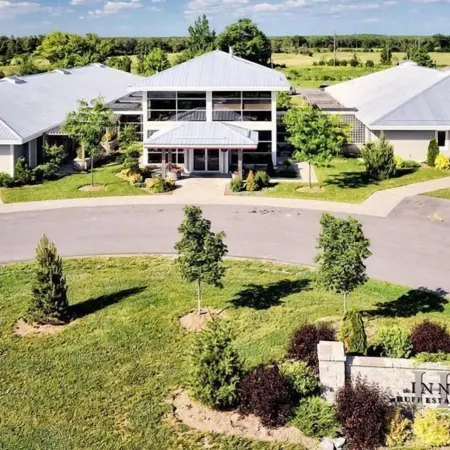Huff Estates Inn & Winery