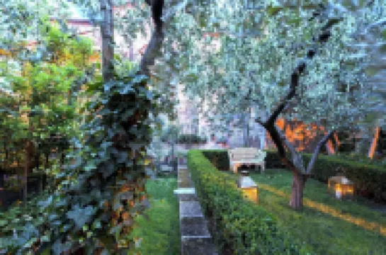 Corte Della Maestà Antica Residenza