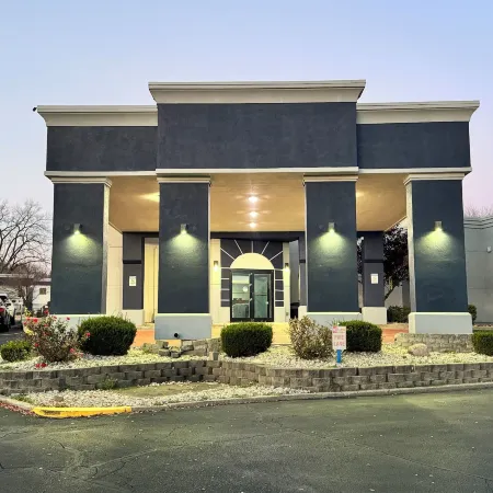 Quality Inn & Suites Отели рядом с достопримечательностью «Обсерваторный центр Цинциннати»