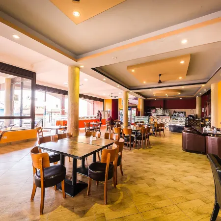 Igar Plaza Hotel