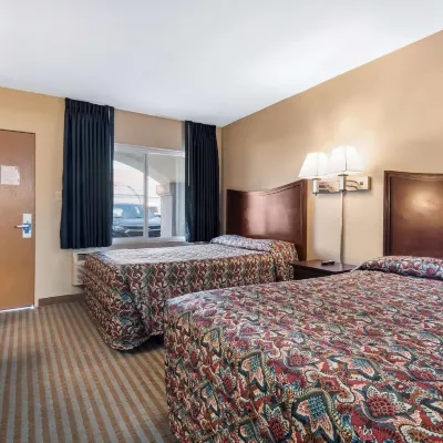 Rodeway Inn Regalodge Hotels near منتزه غريفيث
