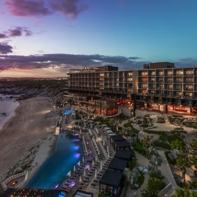 The Cape, A Thompson Hotel by Hyatt Hotels near Barómetro