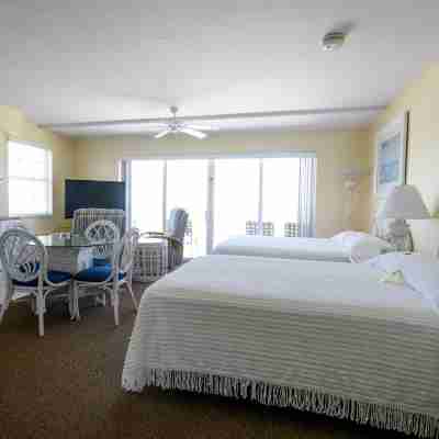 Edison Beach House Rooms