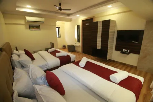 Hotel Alfa International - พร้อมระเบียง