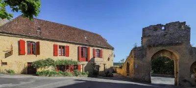1 Logis à Domme - Piscine & Spa Hotels in Saint-Cirq-Madelon
