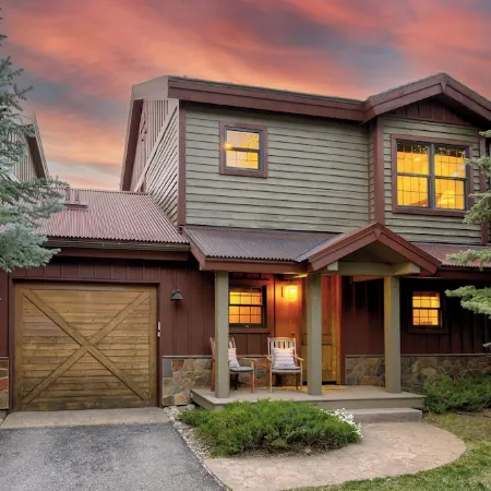 Spacious Townhome w/ Private Spa - Just Minutes from Vail and Beaver Creek!