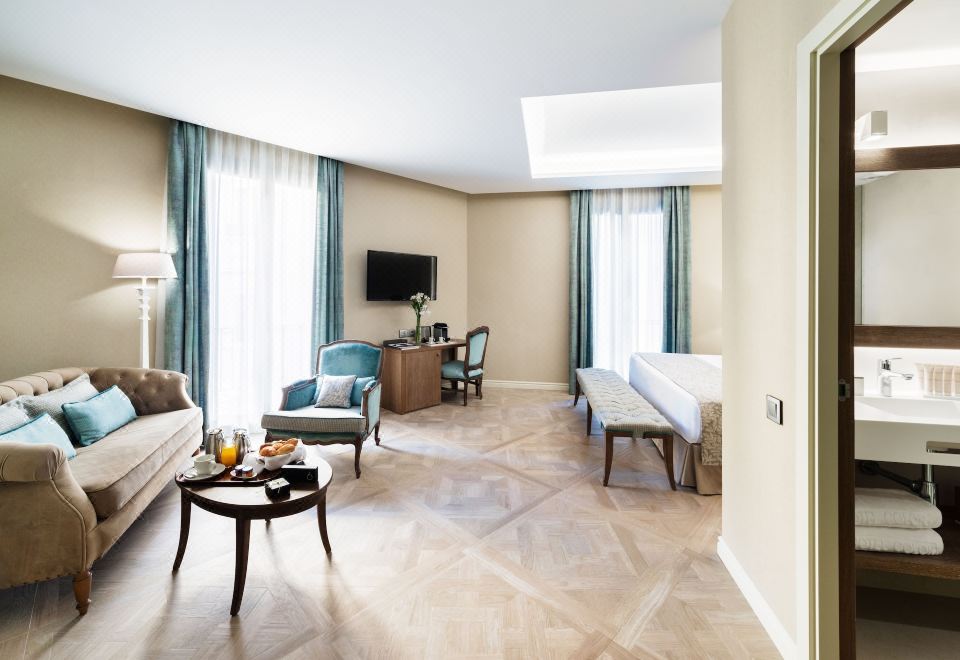 라마로 호텔의 대성당 전망