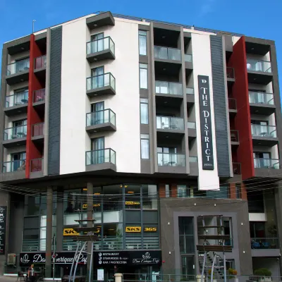 The District Hotel โรงแรมใกล้ศููนย์การค้าเดอะพอยท์ ช้อปปิ้งมอลล์