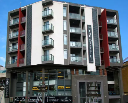 The District Hotel Hotels in Swieqi