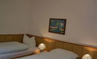 Landgasthof Fuchsbau - Homestays