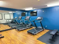 Comfort Inn & Suites Sheboygan I-43 - Gym