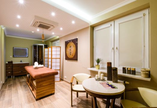 5. 호텔 보스 바르..