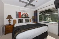 Sanctuary Palms - 5-Star
