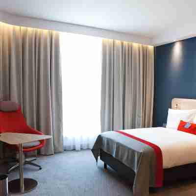 Holiday Inn Express SAARBRÜCKEN by IHG Rooms