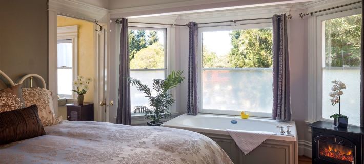 Cabernet House, an Old World Inn Hoteles en Napa