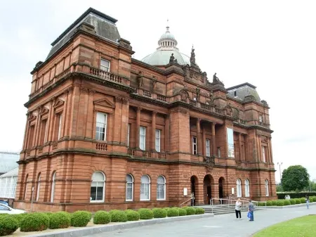 Number 52 Charlotte Street Отели рядом с достопримечательностью «Burnside Blairbeth Church»