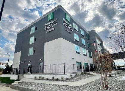 Holiday Inn Express & Suites FT. WORTH - HALTOM CITY by IHG