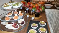 Pension Haus Heitzig - Breakfast