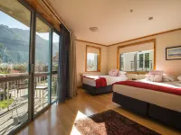 Coronation Lodge Hotels in Queenstown