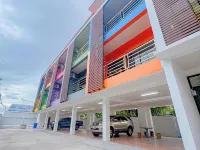 J & Ariya Hotel Near Samui Airport and Koh Phangan Pier 大佛海灘附近的飯店