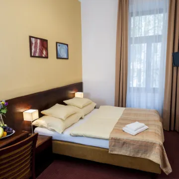 Hotel Petr โรงแรมใกล้สนาม Strahov Stadium