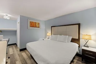 Rodeway Inn Hotels in Midland