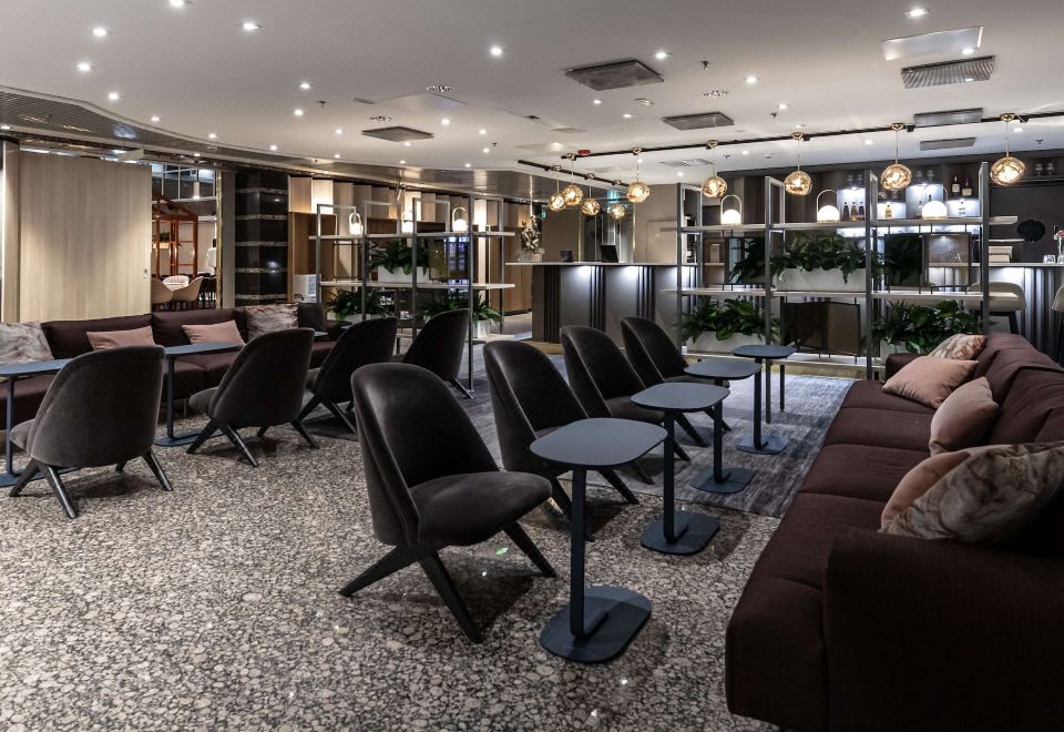 2. 스칸딕 로바니에..