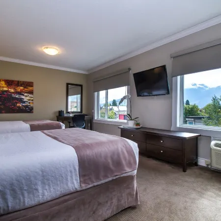 Regent Hotel Revelstoke