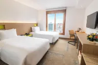 Biohotel Organic Suites Hotels near Centro Comercial Monteverde