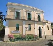 Hotel Savoia Hotel in zona Belvedere Piazza Dei Martiri