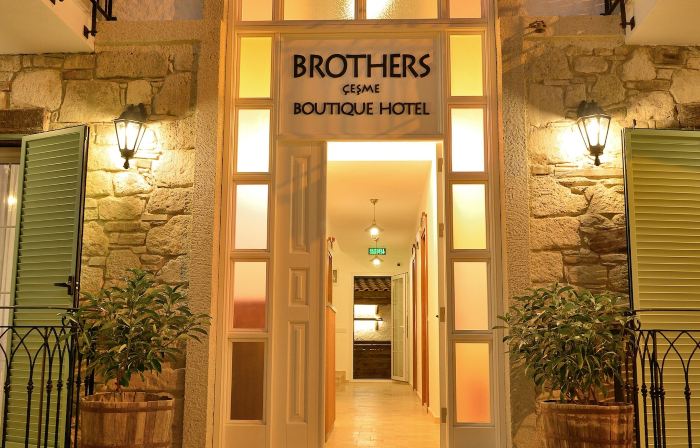 Brothers Çeşme Boutique Hotel