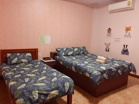 รูปภาพของต้นปาล์มรีสอร์ท