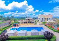 Palast Rock Hotel فنادق في Bugesera