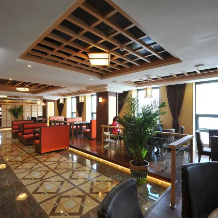 Royal Mountain Hotel