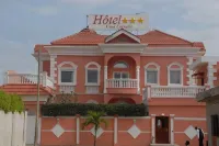 Hôtel Casa Cornelia Hotels near Songhaï Graffiti wall