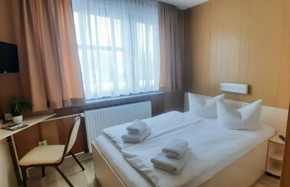 泰格爾中心酒店