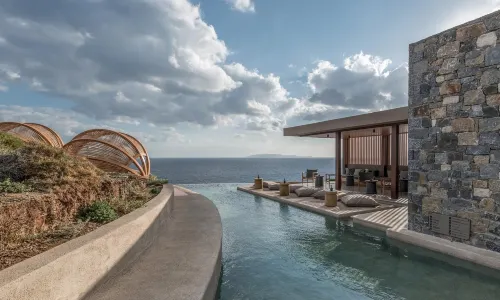 Acro Wellness Suites - Adults Only