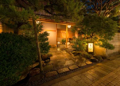 Araya Totoan فنادق في 