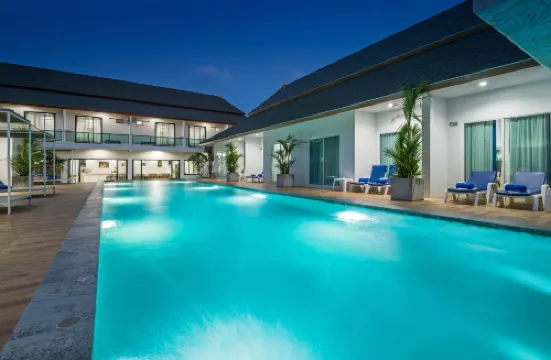 Amadha Villas Retreat - Free Tuk-Tuk Service to the Beach