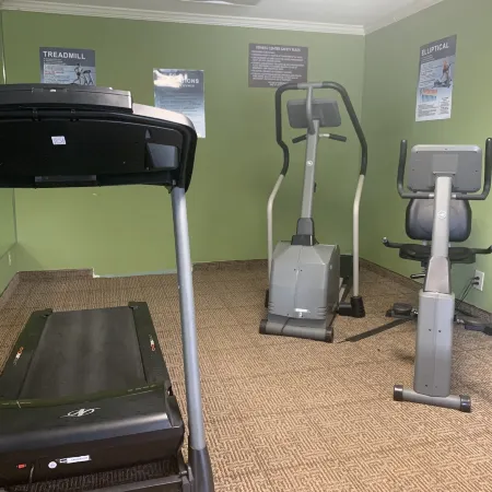 Days Inn by Wyndham Austintown