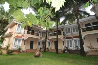 엘리건트 셰이드  호텔