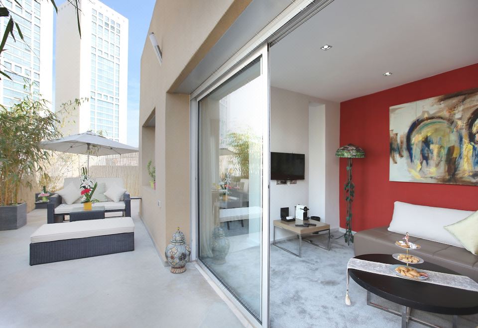 The Fourteen Luxury Boutique Hotel - Housity