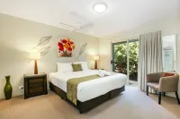 Lennox Beach Resort Hotels in Lennox Head