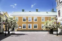 Trosa Stadshotell & Spa Hotels in Mörkö
