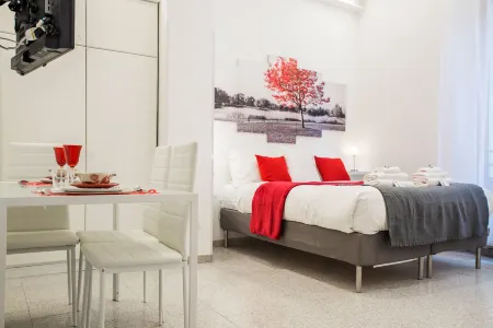 10 - 12 Tourist House Apartment Centre Bologna Отели рядом с достопримечательностью «Giorgio Morandi»