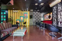 Sans Hotel International Surabaya Hotels in Gubeng