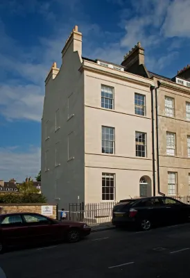 Bath Circle Hotels in 