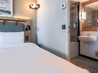 Campanile Nimes Centre - Mas Carbonnel Hotels in Gard